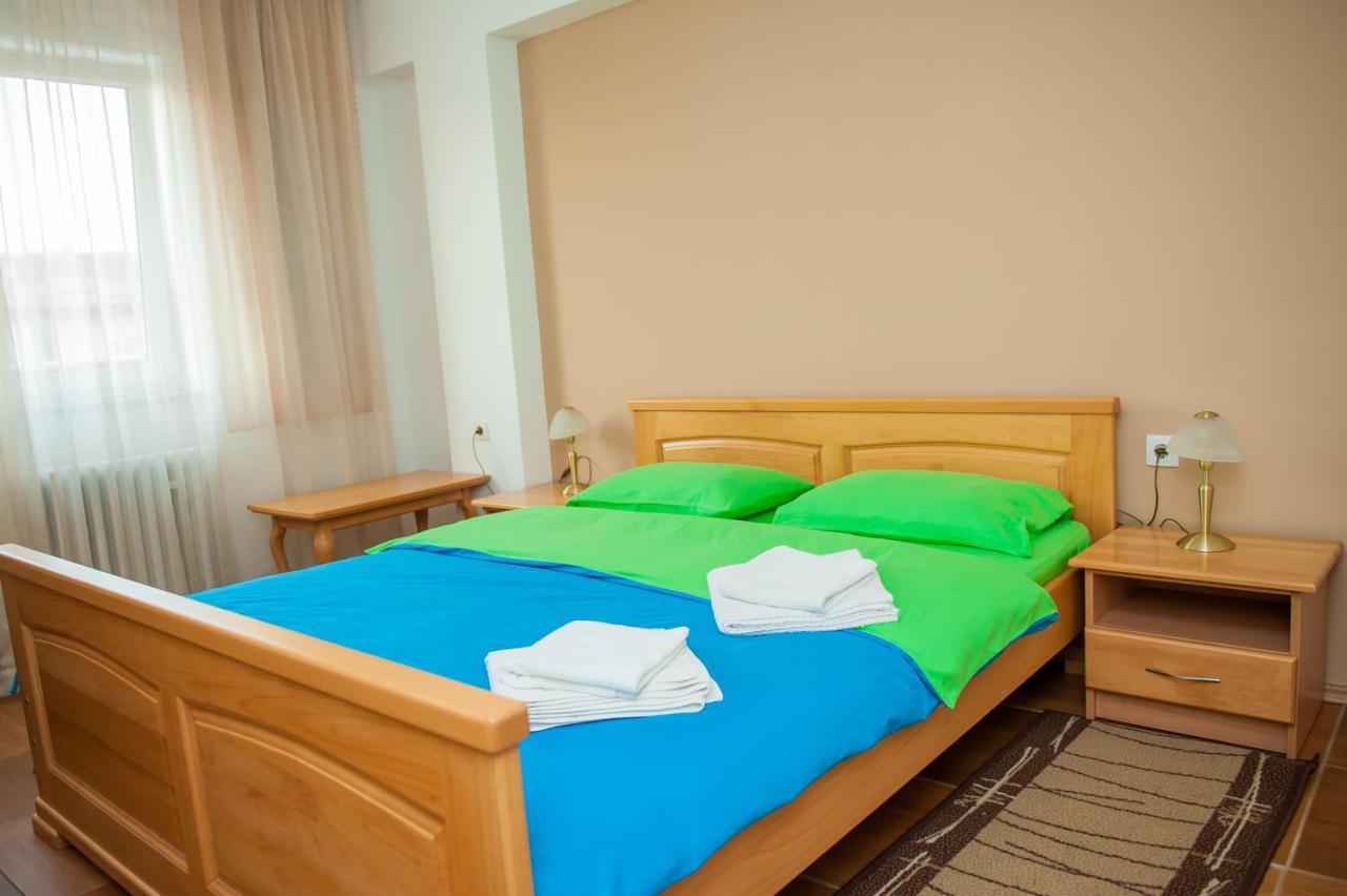 Hotel Novi Nacional Prnjavor Esterno foto